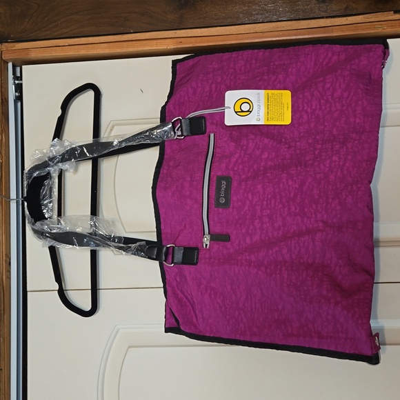 biaggi Storage & Organization Nwt Biaggi Hangeroo Garment Bag